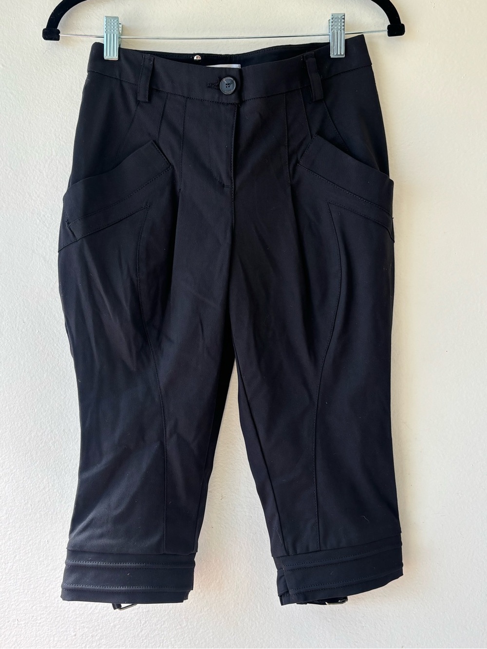 Pinko Black Cropped Stretch Capris